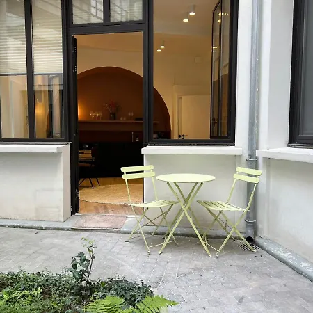 Cosy 1br With Outside Space Near Canal Saint Martin Appartamento Parigi