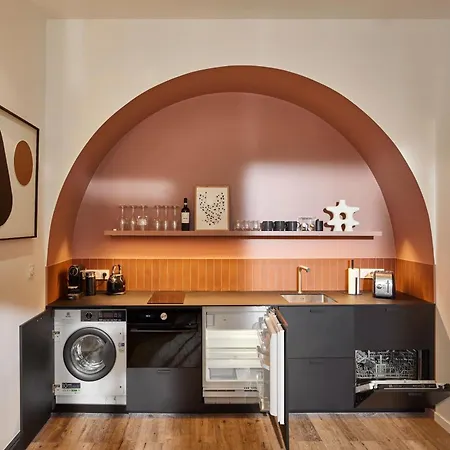 アパート Cosy 1br With Outside Space Near Canal Saint Martin